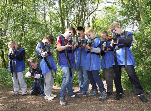 Outdoor-Laser-Tag-in-Hanbury-1.jpg